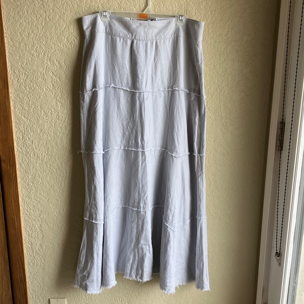 Cabi 💯% linen dove grey maxi skirt